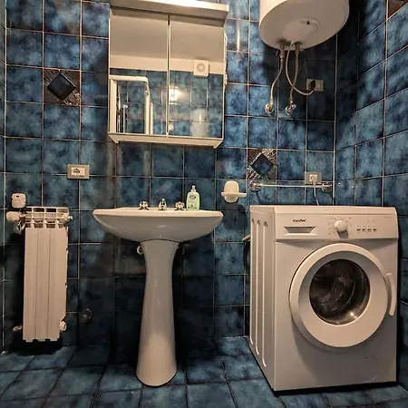 Apartman Fronte Pista