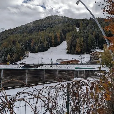 Apartman Fronte Pista *