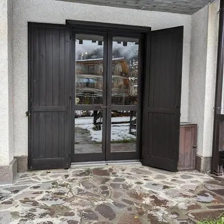 Apartman Fronte Pista *